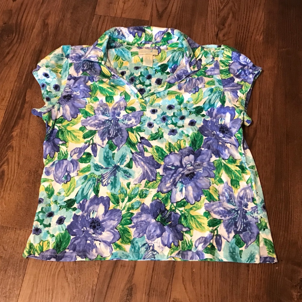 BEAUTIFUL COLORS- POP Floral Cap-Sleeve Women's Top Purple & Green